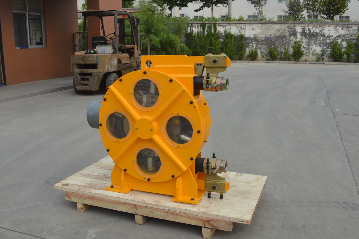 squeeze hose pump for sulphated acid solutions