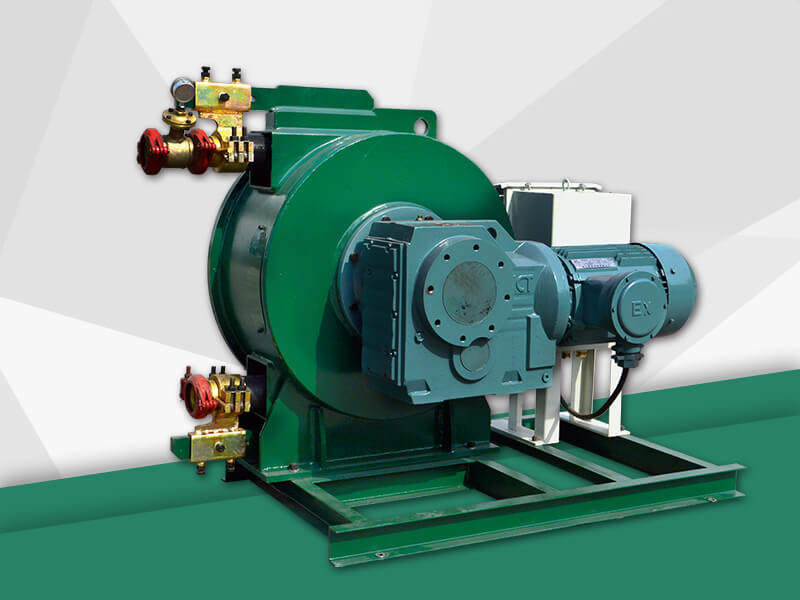 hose pump for pumping oil slurry